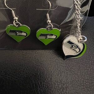 SEATTLE SEAHAWKS NECKLACE SET, NWOT